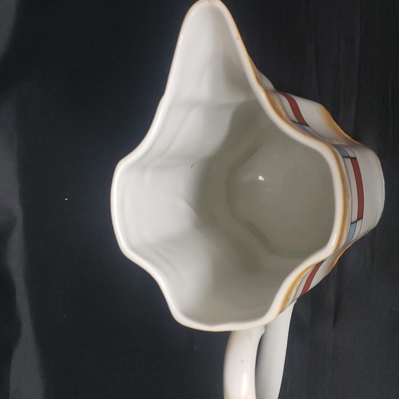 Vintage 1920s Bauhaus Ceramic Pitcher with Geometric Design - Picture 5 of 7